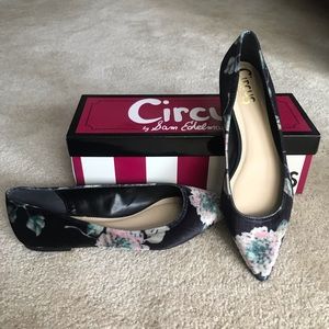 Sam Edelman Pointed Toe Flats